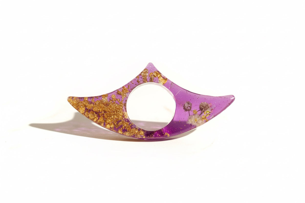 Crowned Serenity Thumb Book Page Holder - Triangle