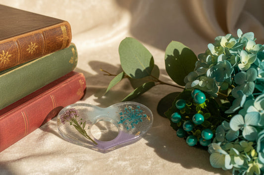 Mystic Waters Thumb Book Page Holder - Heart